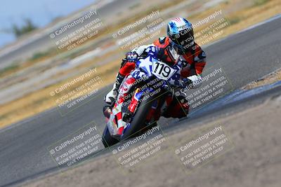 media/Aug-13-2023-CRA (Sun) [[1cfc37a6fb]]/Race 10 1000 Superbike/Race/